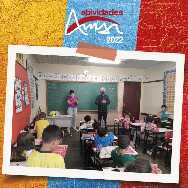 Visita à Escola Madre Santa Face
